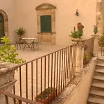 Bauernhof Zottopera - Dimora Di Sicilia *