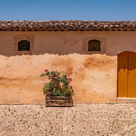 Zottopera - Dimora Di Sicilia Farm stay Chiaramonte Gulfi