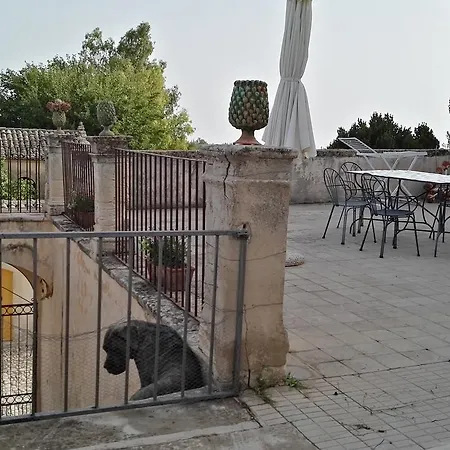 Farm stay Zottopera - Dimora Di Sicilia Chiaramonte Gulfi