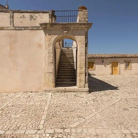 Farm stay Zottopera - Dimora Di Sicilia Chiaramonte Gulfi